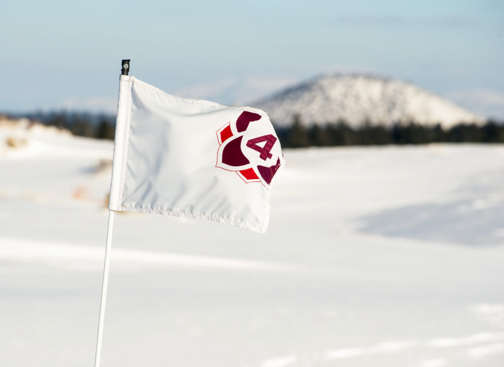 are golf courses open in the winter 0034