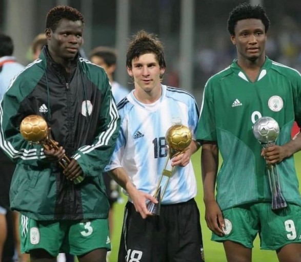 argentina messi celebration 0094