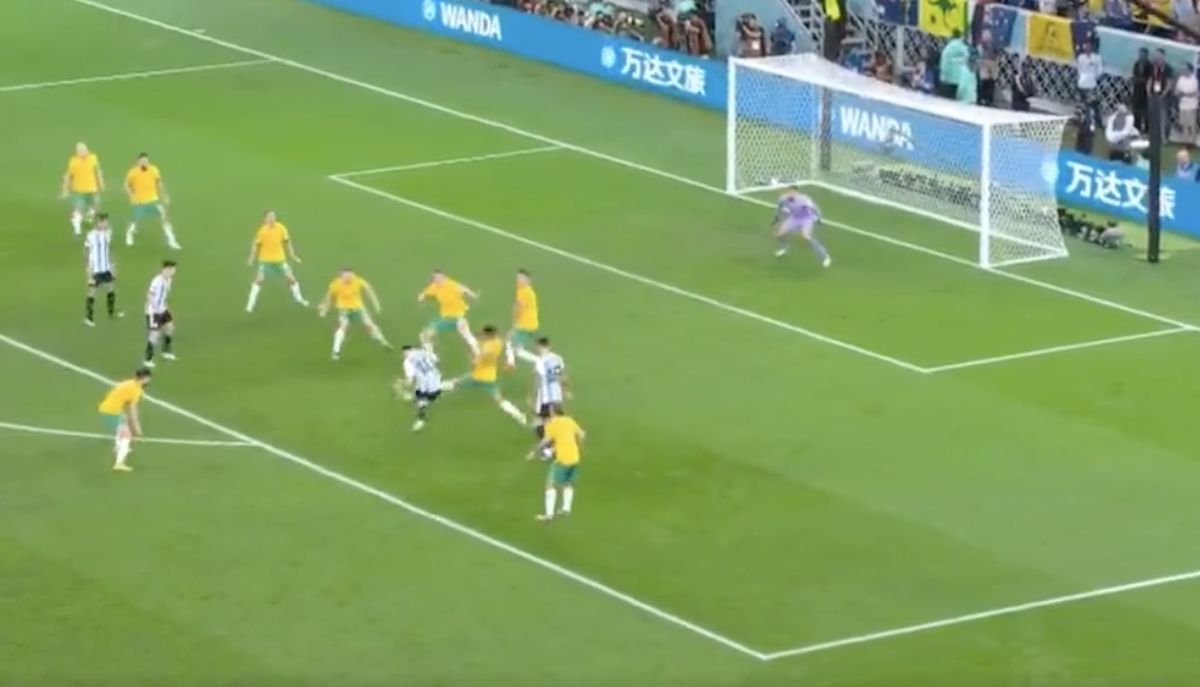 argentina vs australia messi goal 0018