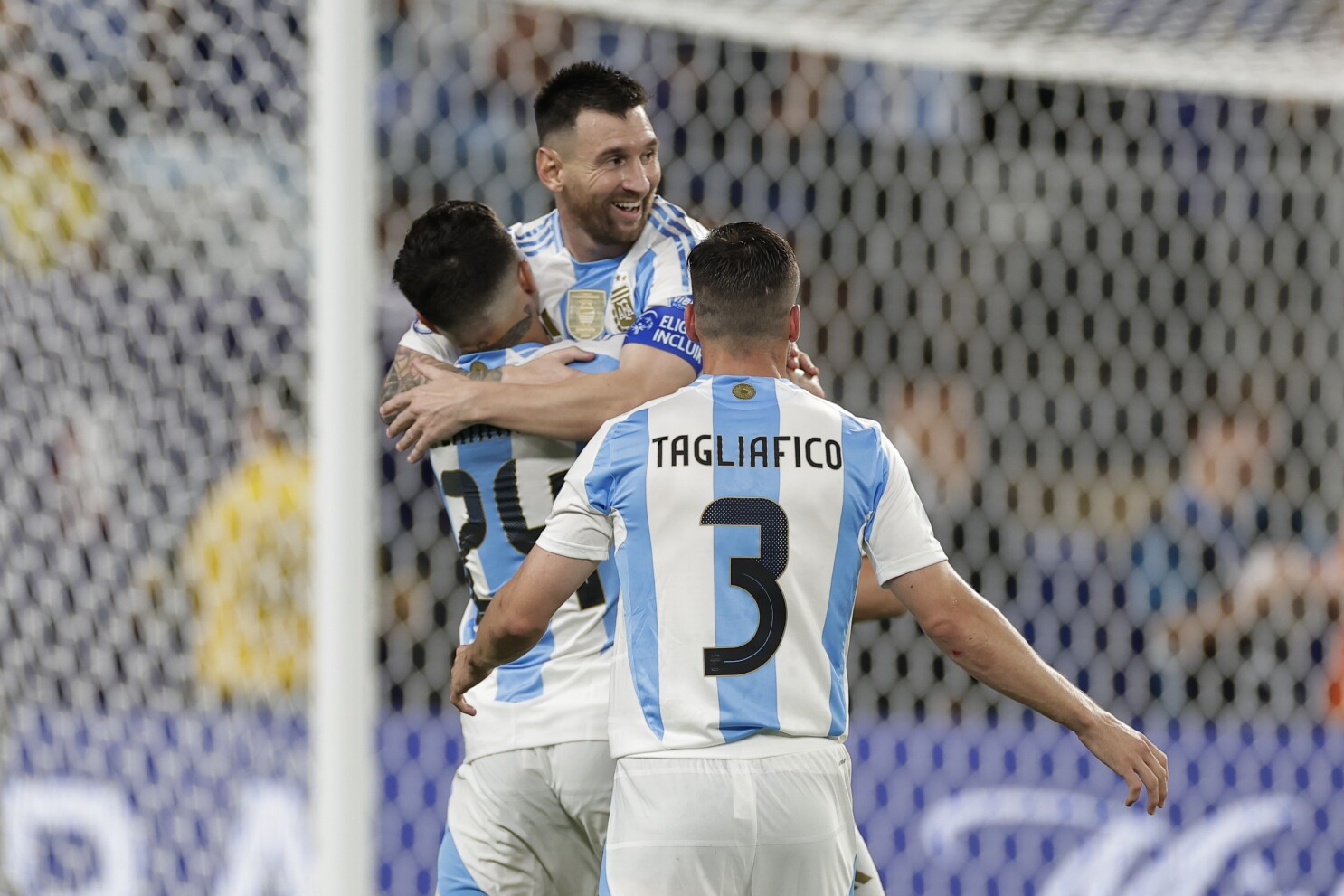 argentina vs australia messi goal 0056