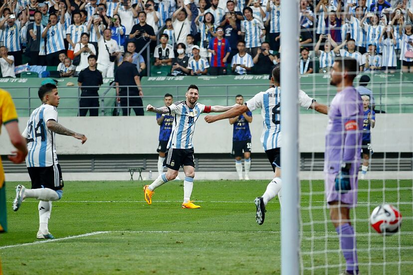 argentina vs australia messi goal 0089