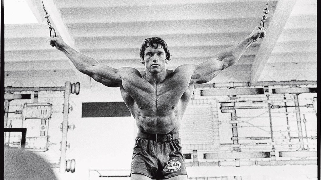 arnold schwarzenegger black and white 0030