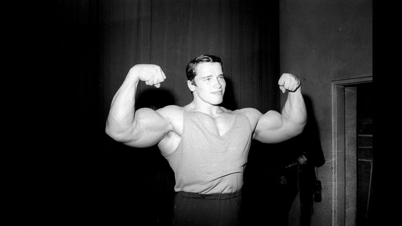 arnold schwarzenegger black and white 0041