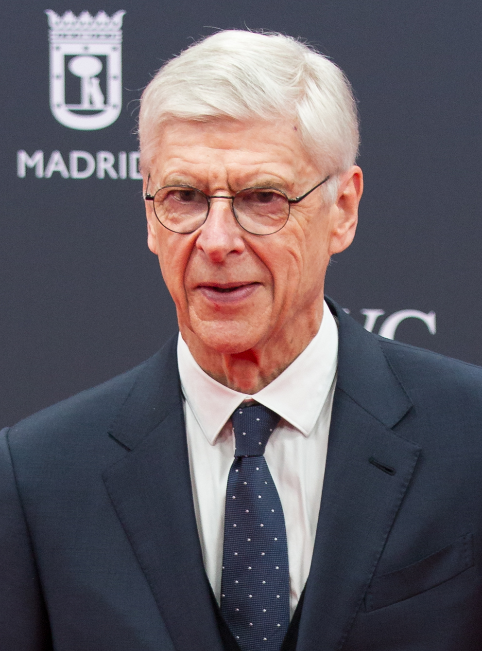 Arsene Wenger tactics