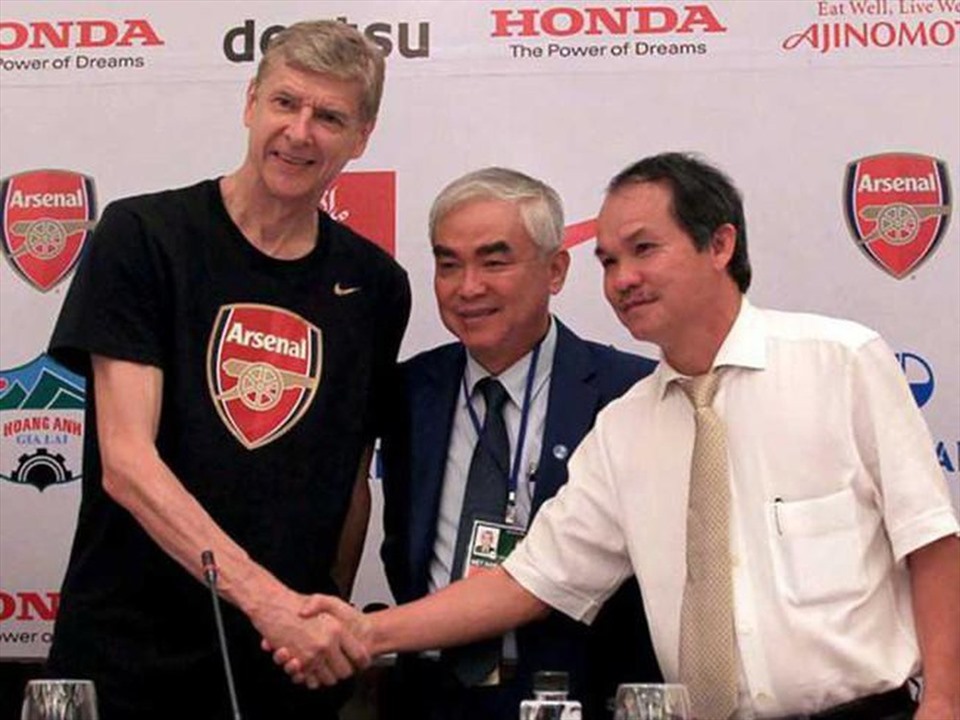 Arsene Wenger 0030