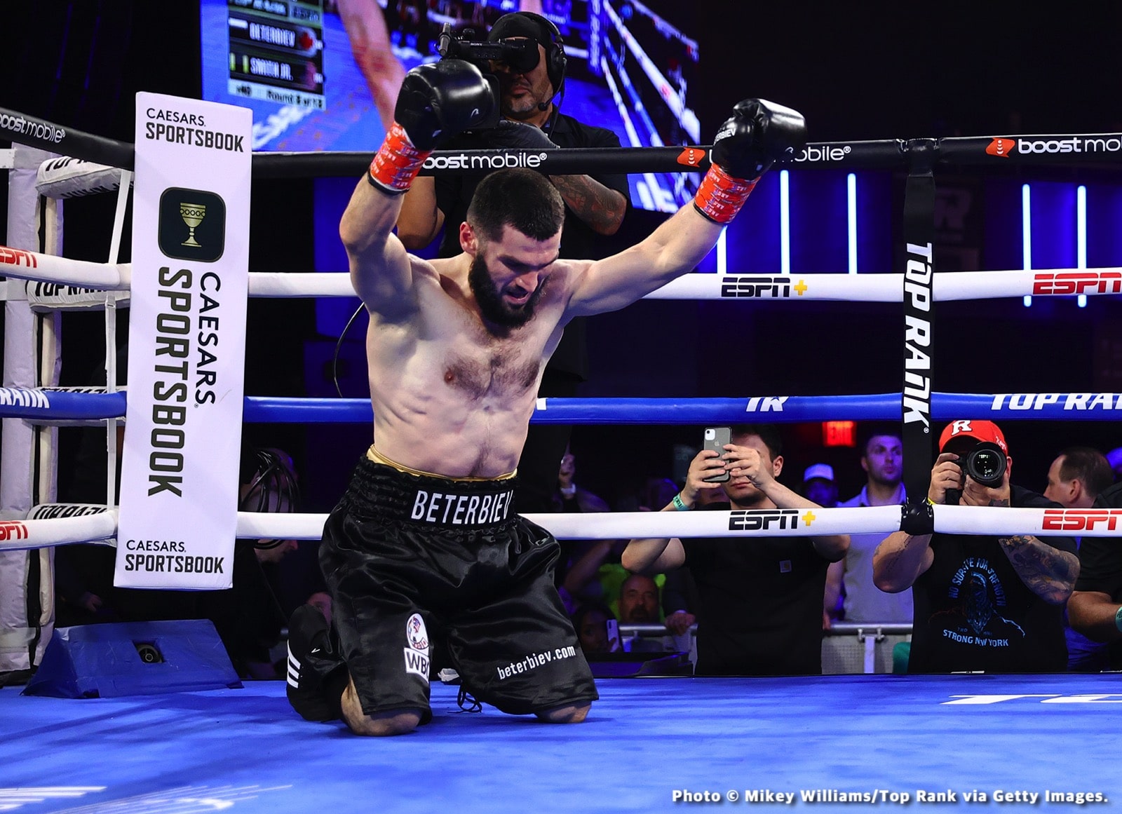 artur beterbiev vs joe smith jr 0017