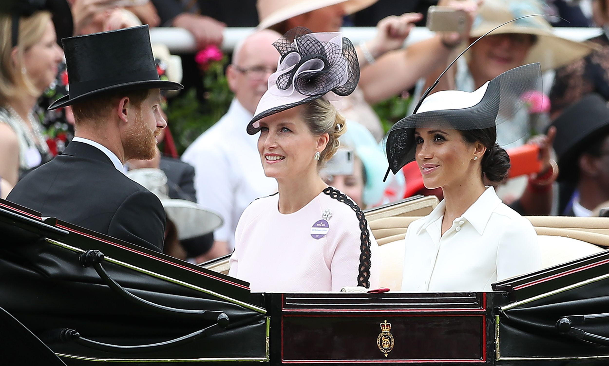 ascot image 0034