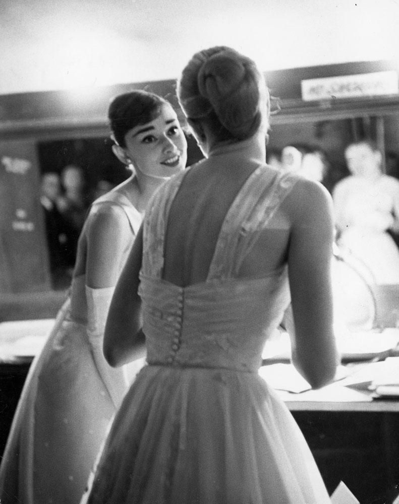 audrey hepburn julie andrews 0018