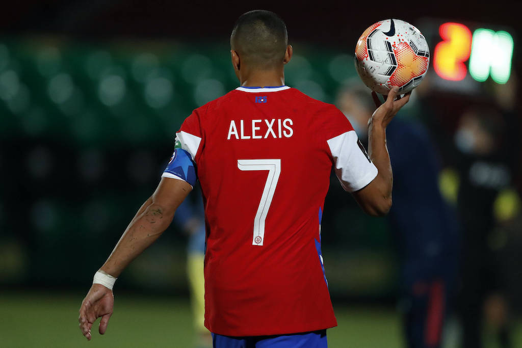 authentic alexis sanchez kit.