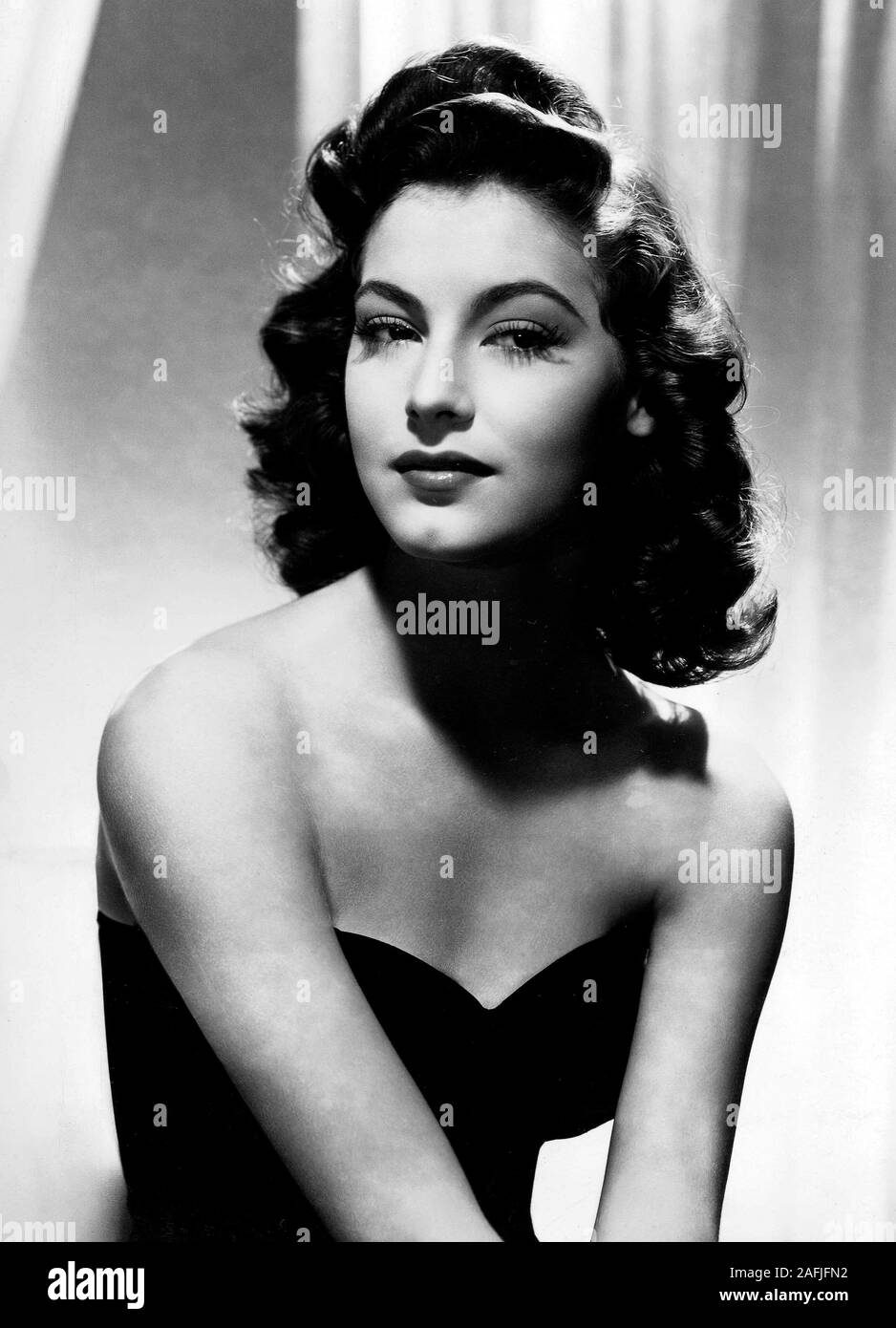 ava gardner hairstyles 0020