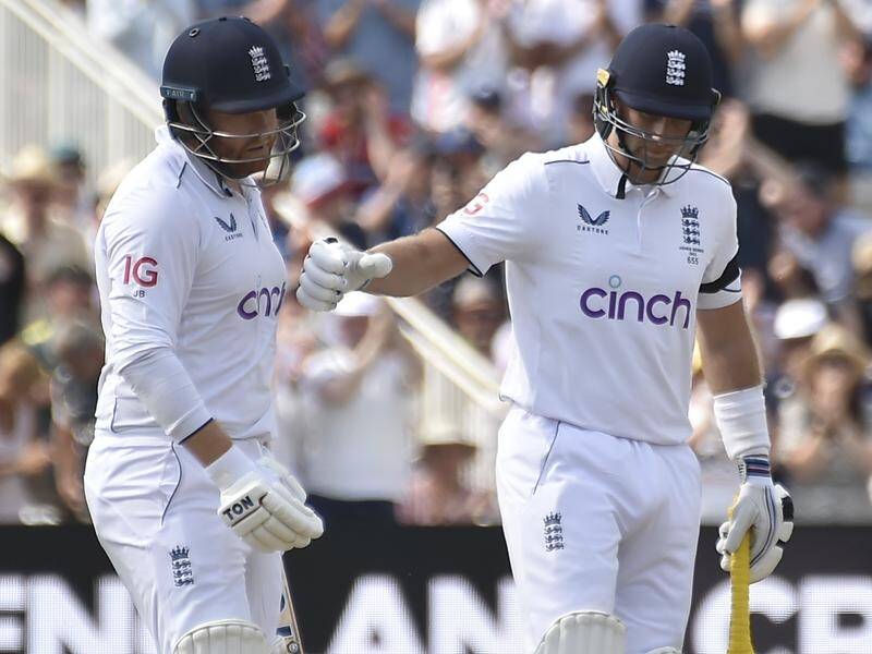 bairstow run out 0022