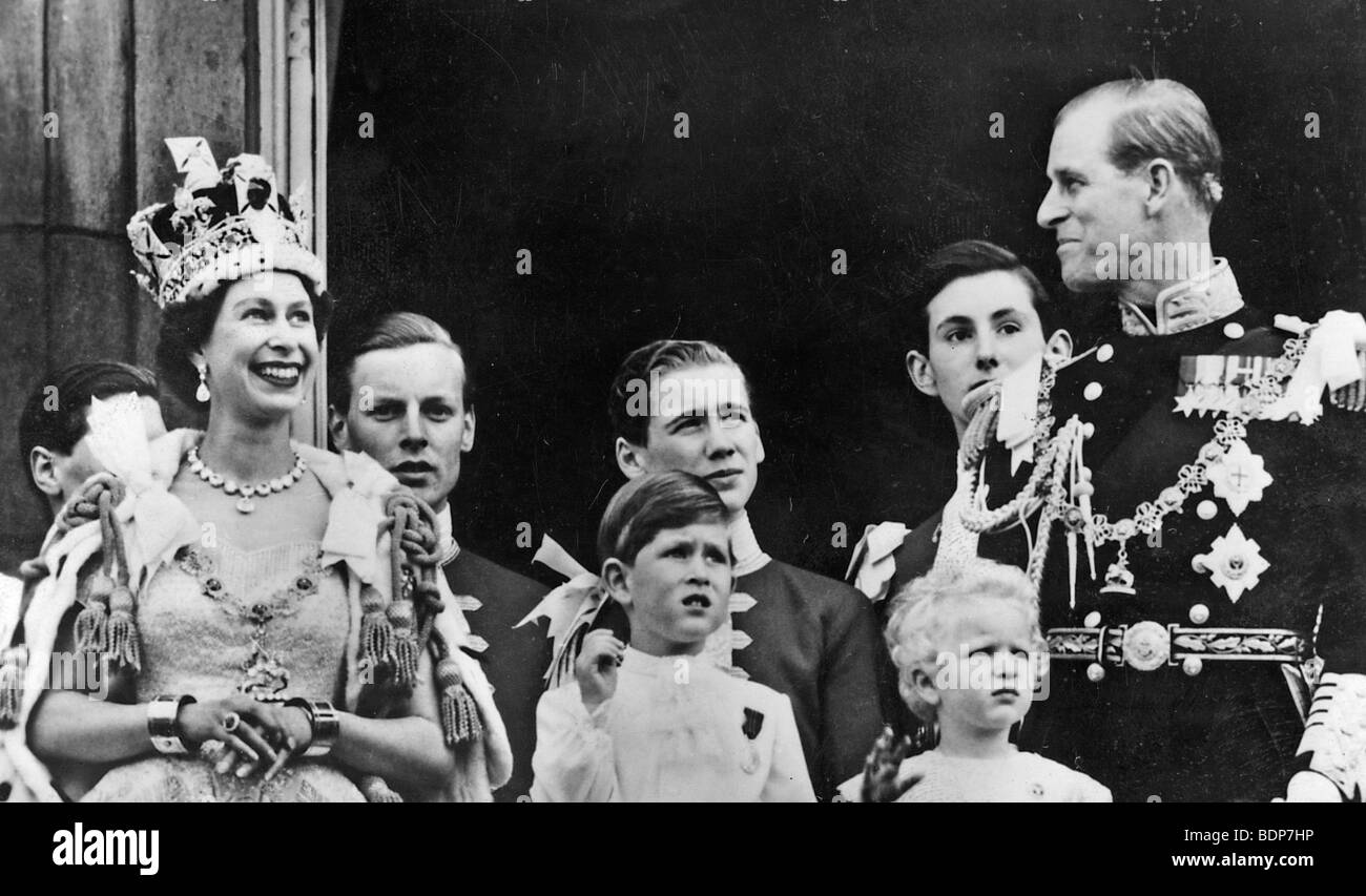 balcony coronation picture 0034