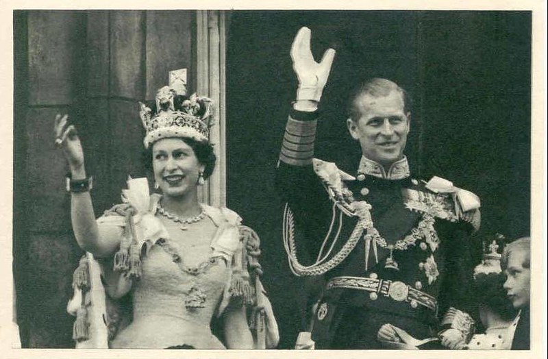 balcony coronation picture 0036
