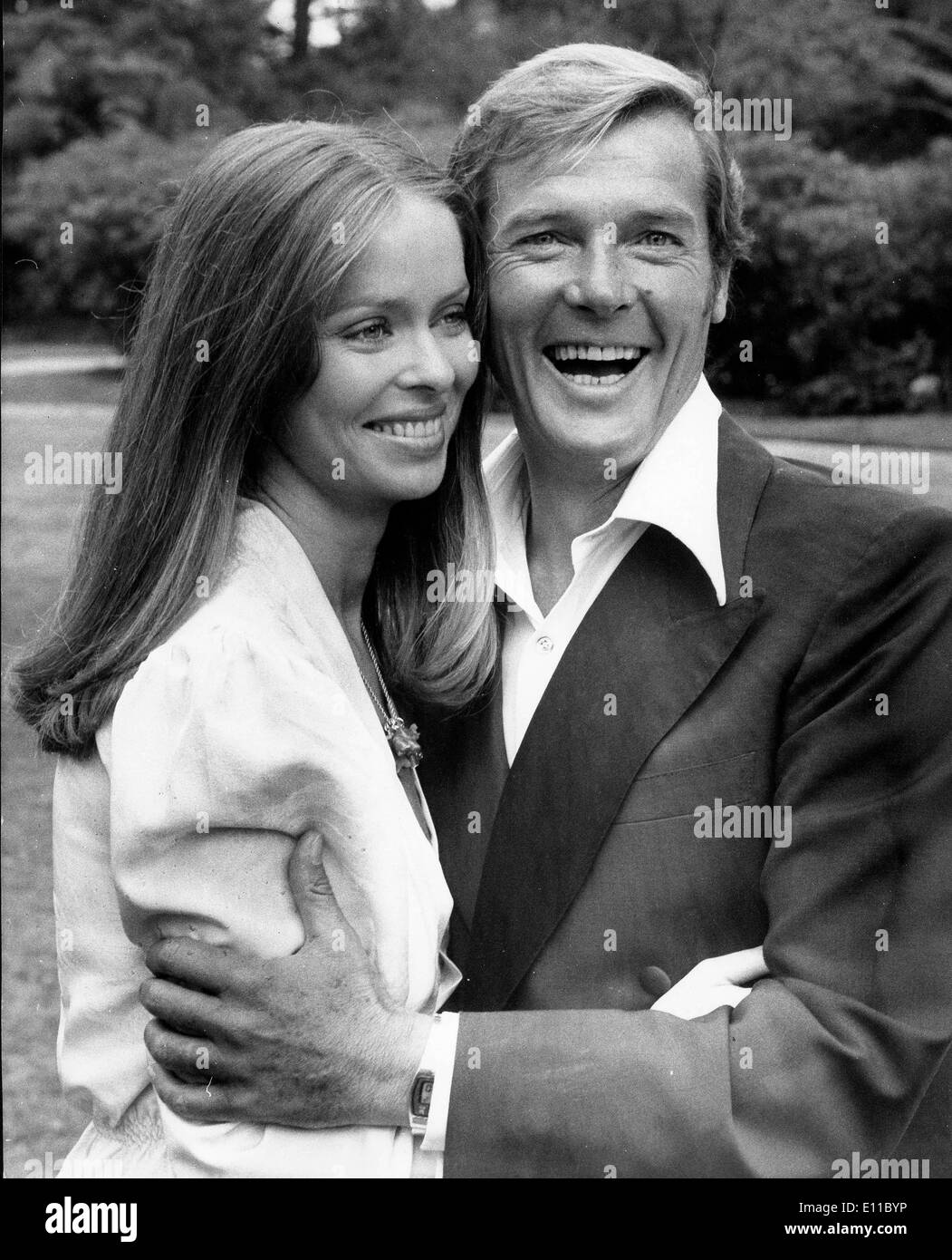 barbara bach bond 0017