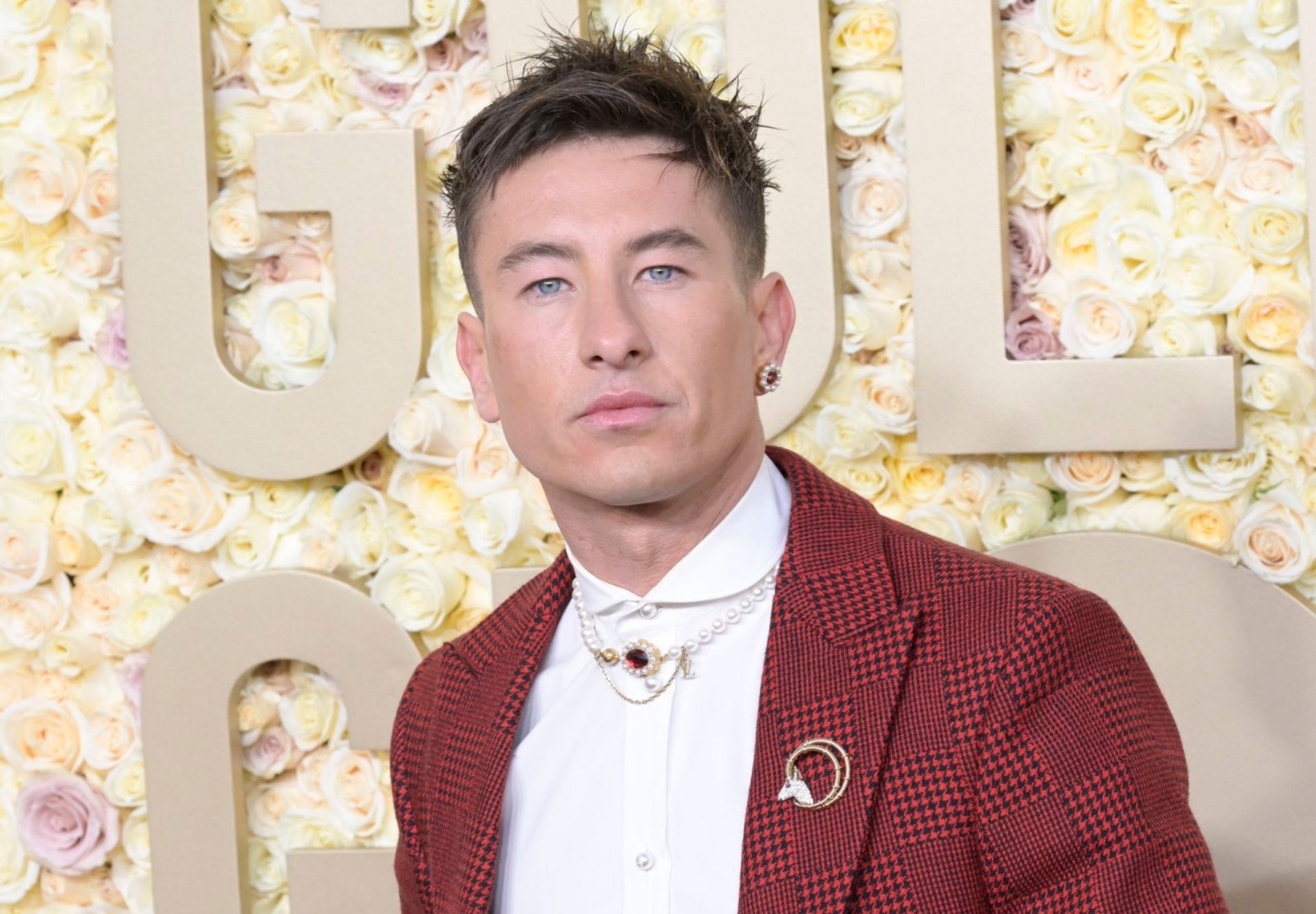 barry keoghan golden globe 0010