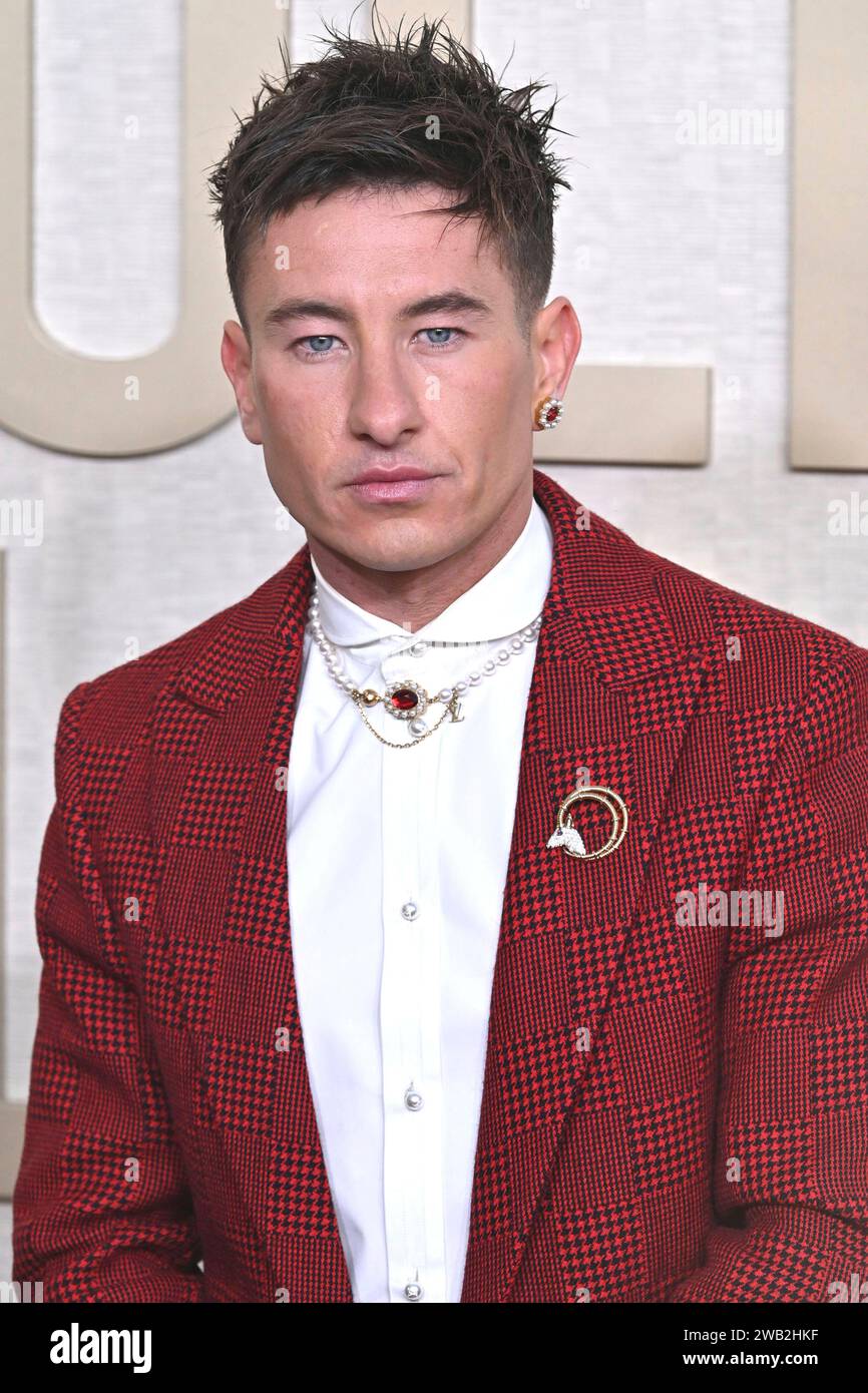 barry keoghan golden globe 0036