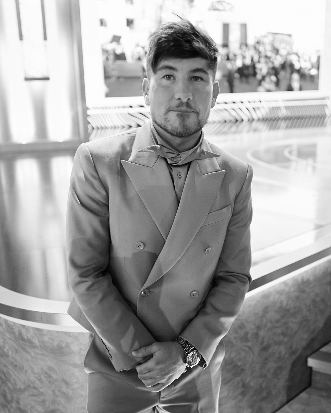 barry keoghan golden globe 0039