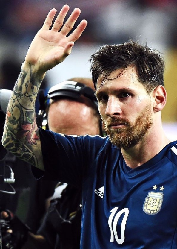 beard messi 0038