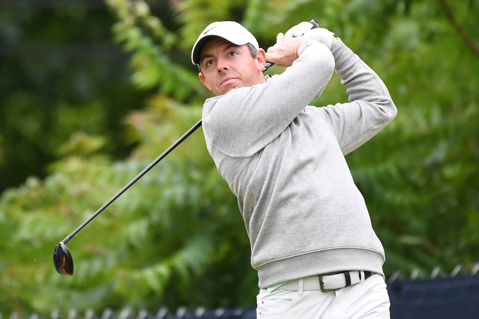 beautiful golf swing 0045