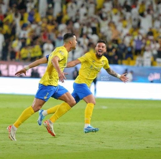 beckham and ronaldo 0085