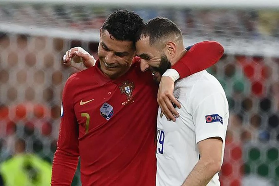 Benzema transfer news