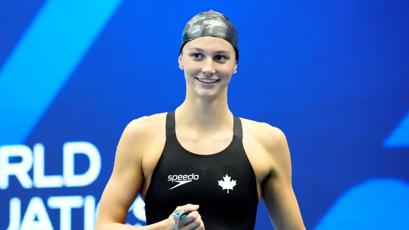 best female swimmer 2023 0045