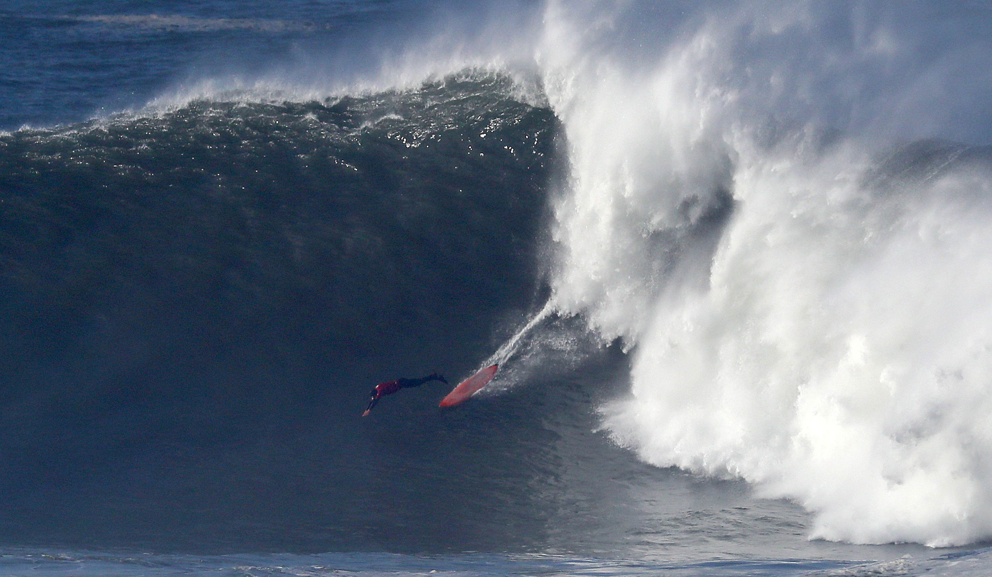 big waves in california 0016