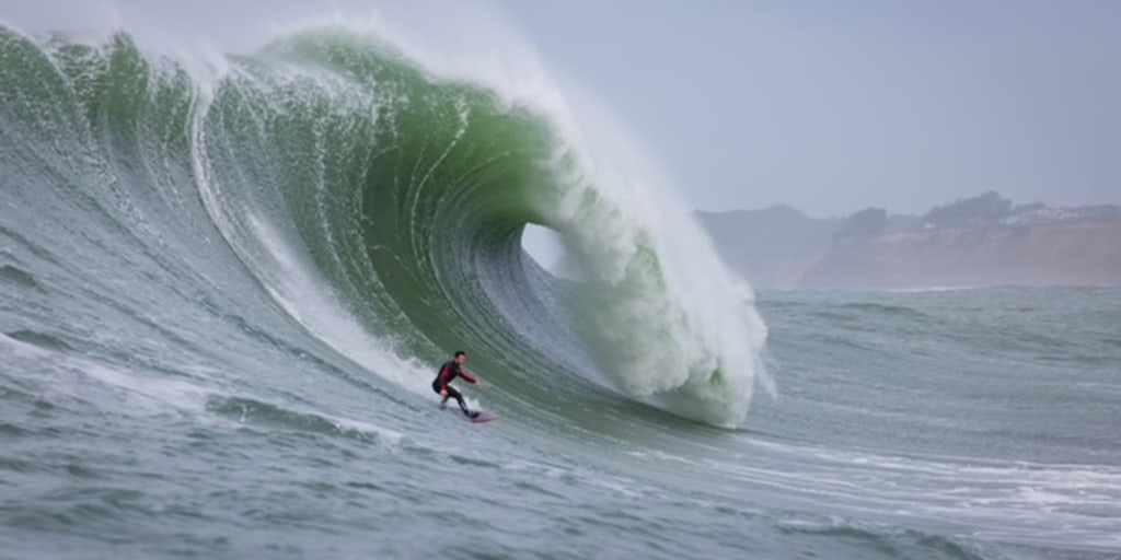 big waves in california 0030