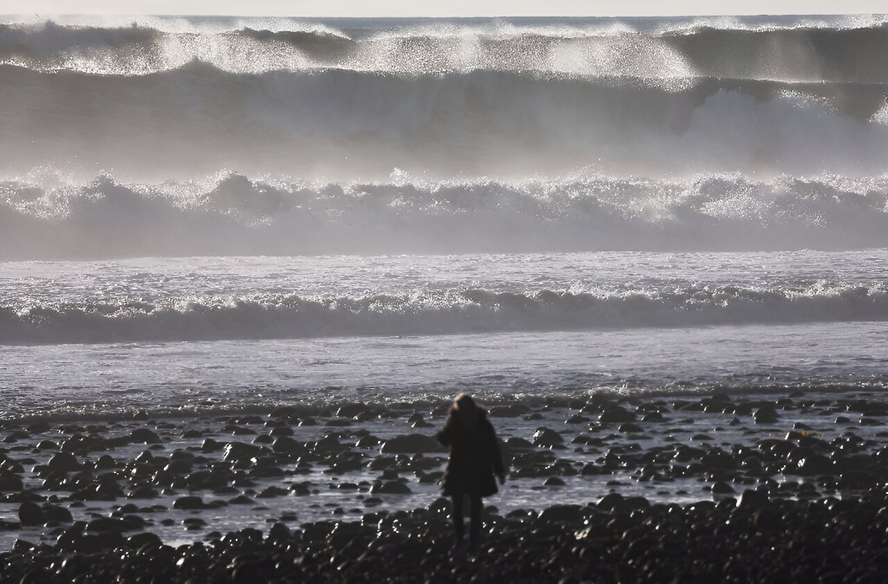 big waves in california 0037