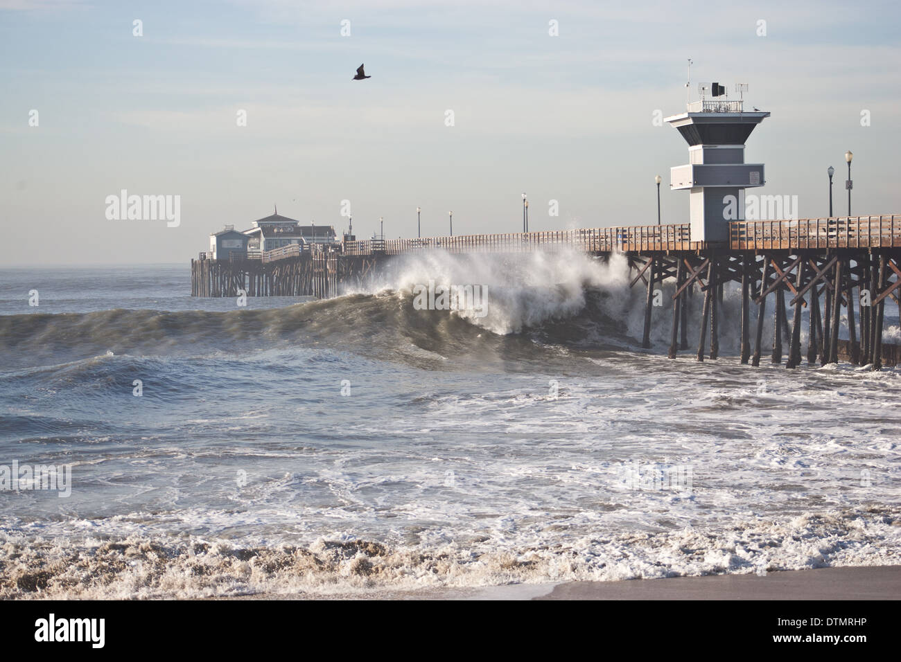big waves in california 0047