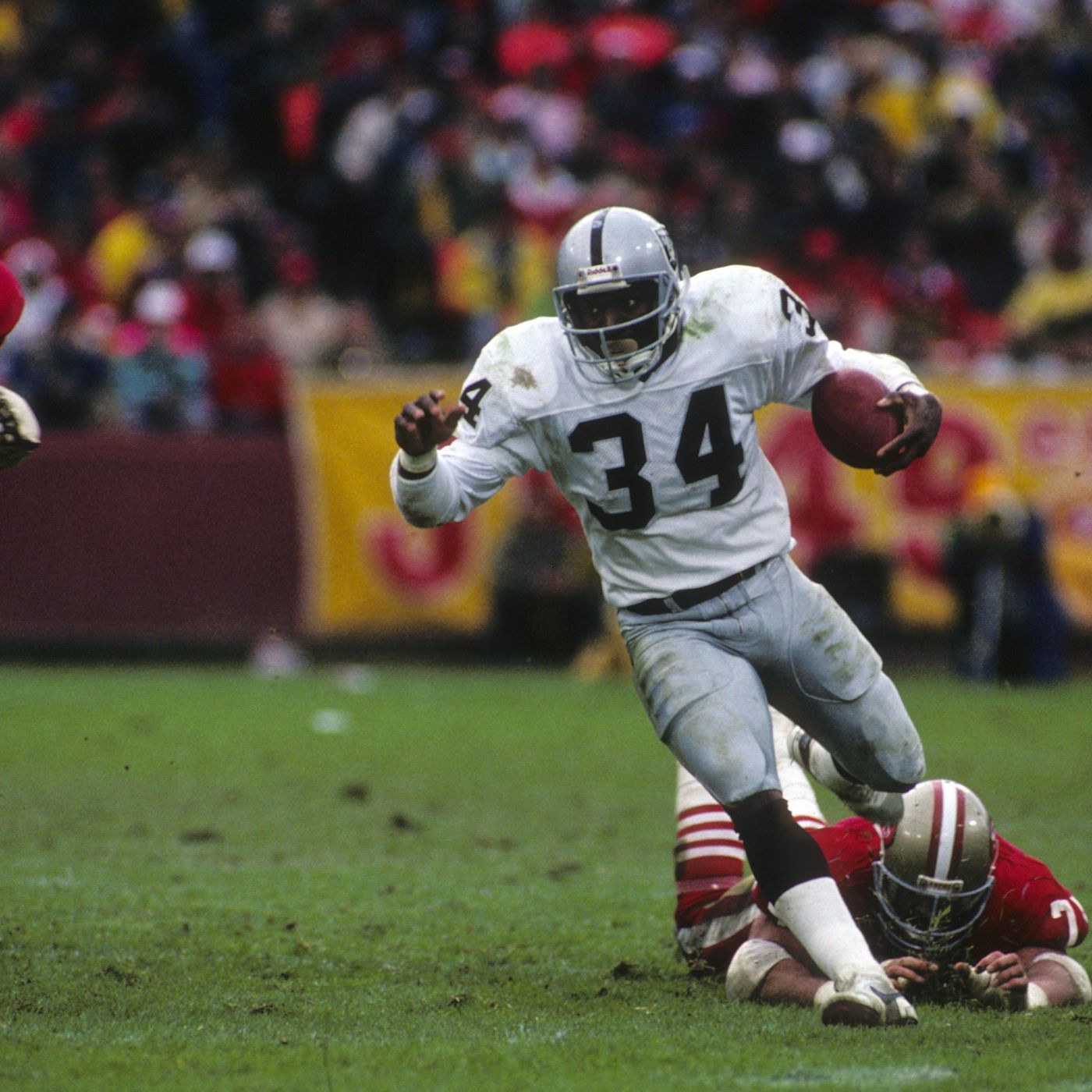 Bo Jackson NFL career.