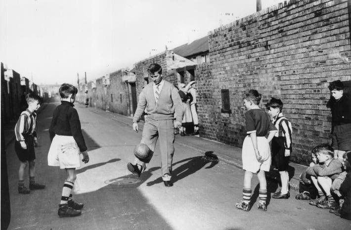 bobby charlton 1958 0058