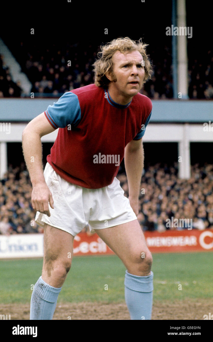 Bobby Moore football stats