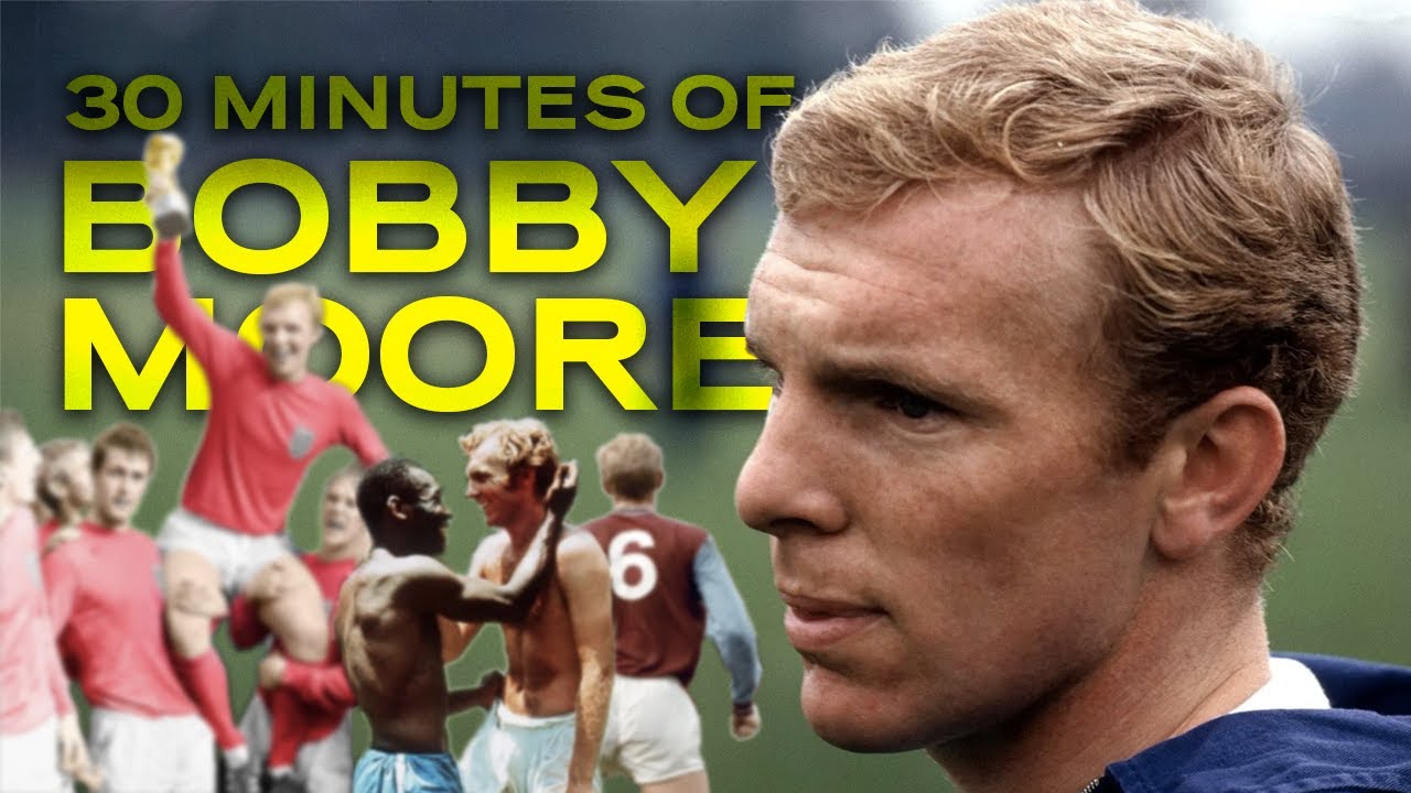 bobby moore football 0015