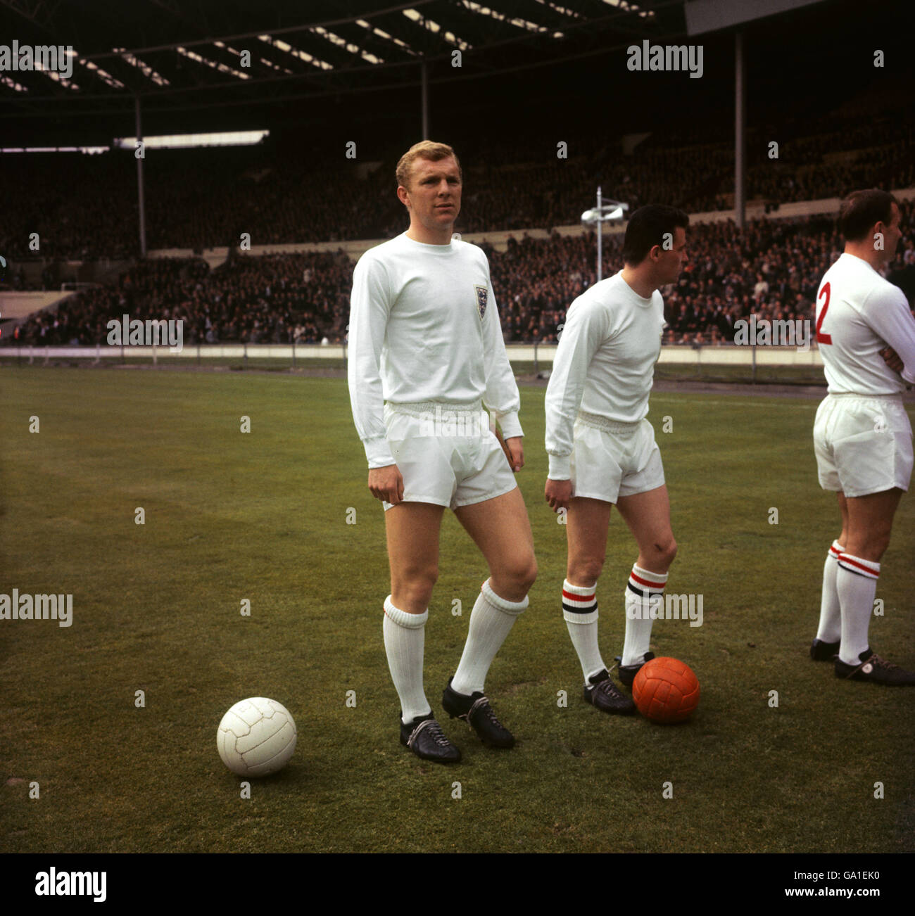 bobby moore football 0030