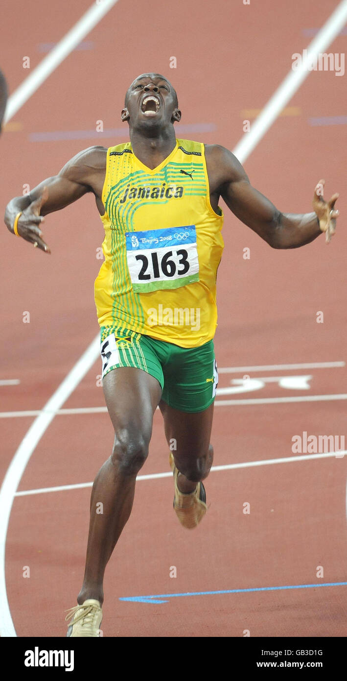 bolt 200m record 0045