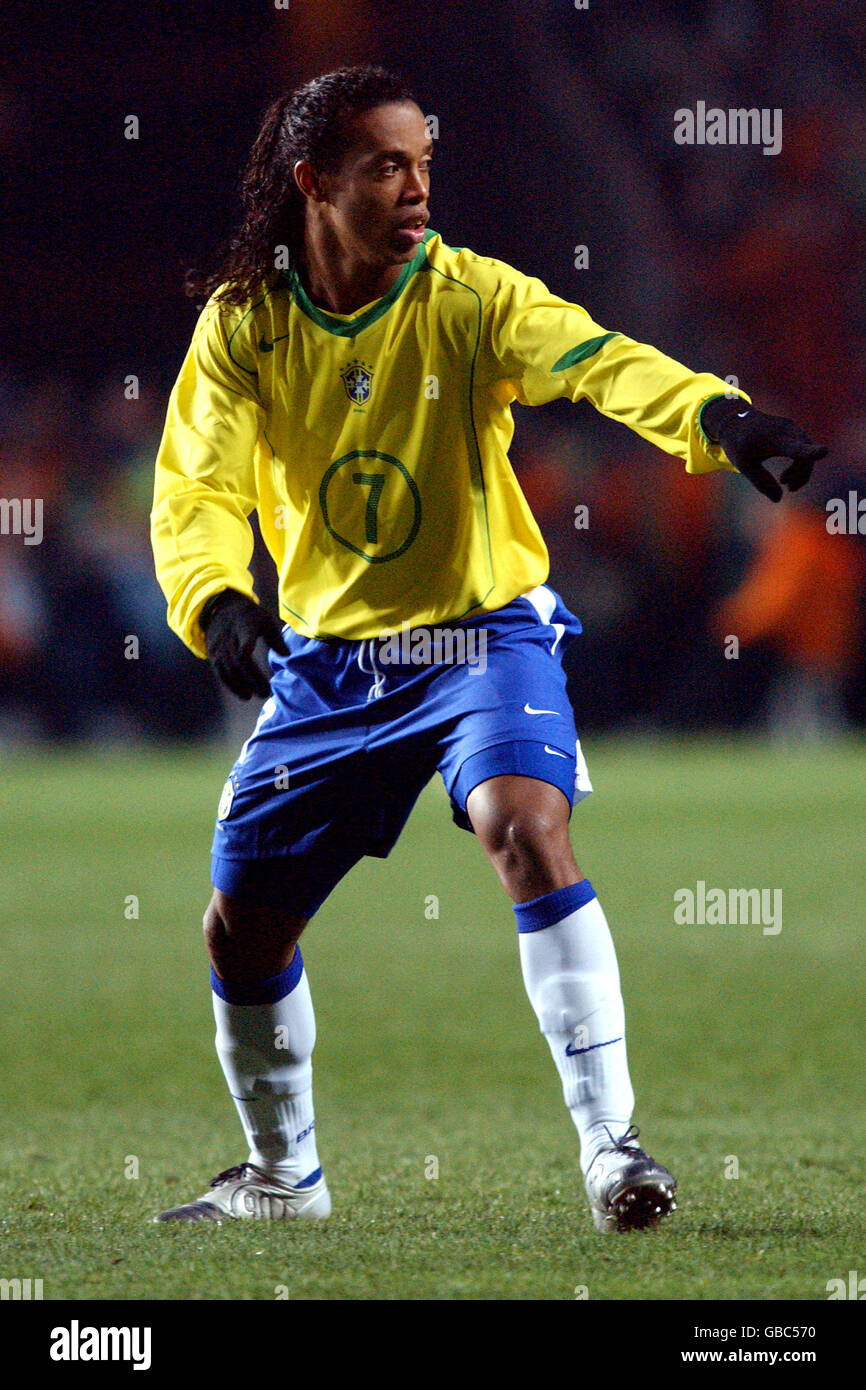 brazil ronaldinho wallpaper 0017