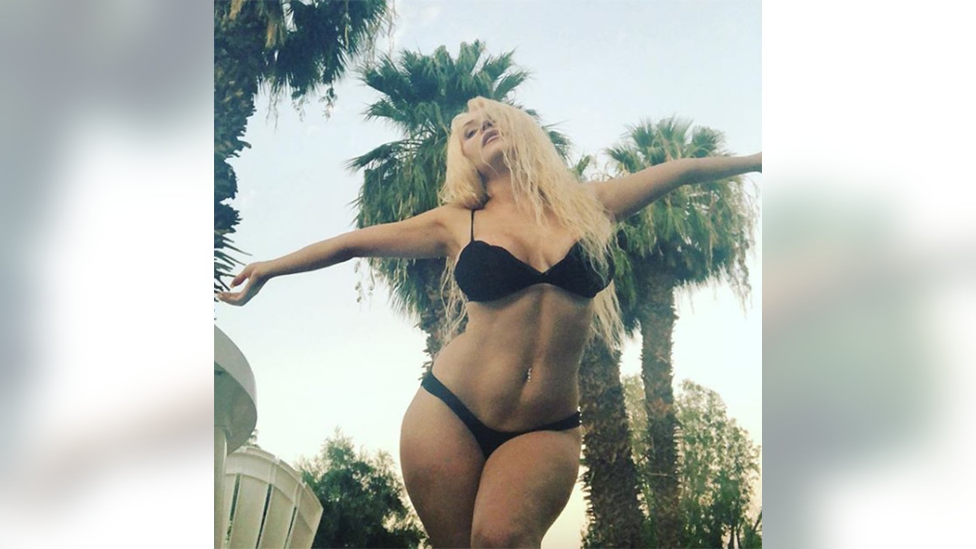 brooke henderson swimsuit 0031