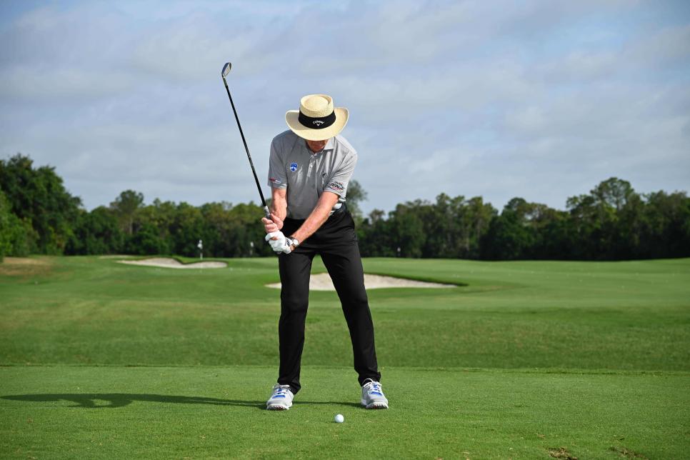 brooks koepka backswing 0011