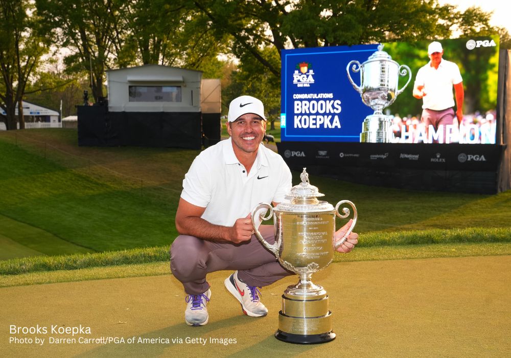 brooks koepka trophy 0037