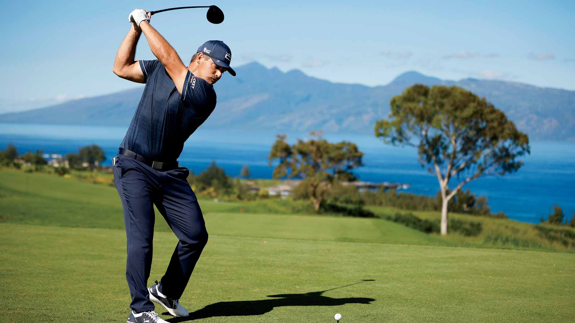 bryson dechambeau swing sequence 0012