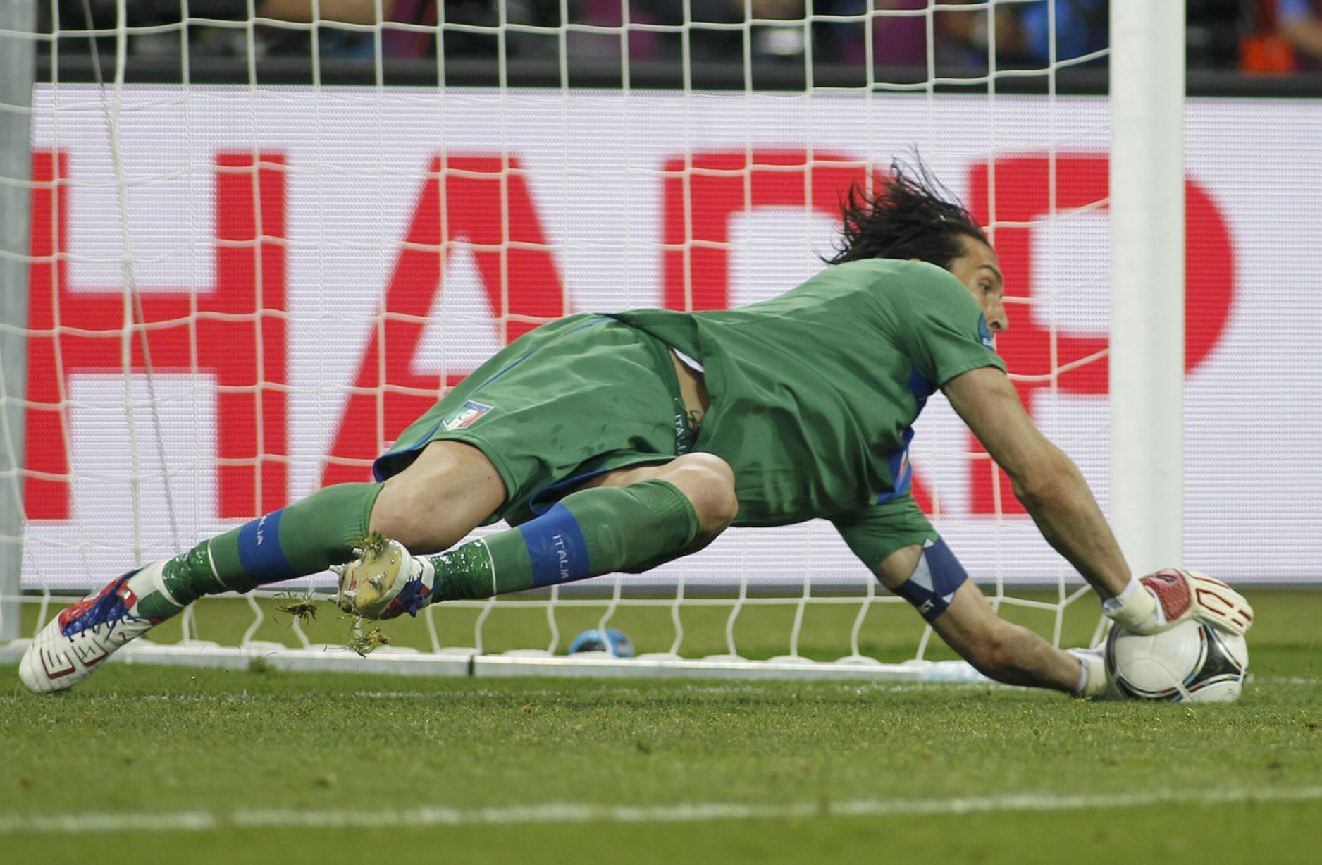 buffon save 0088