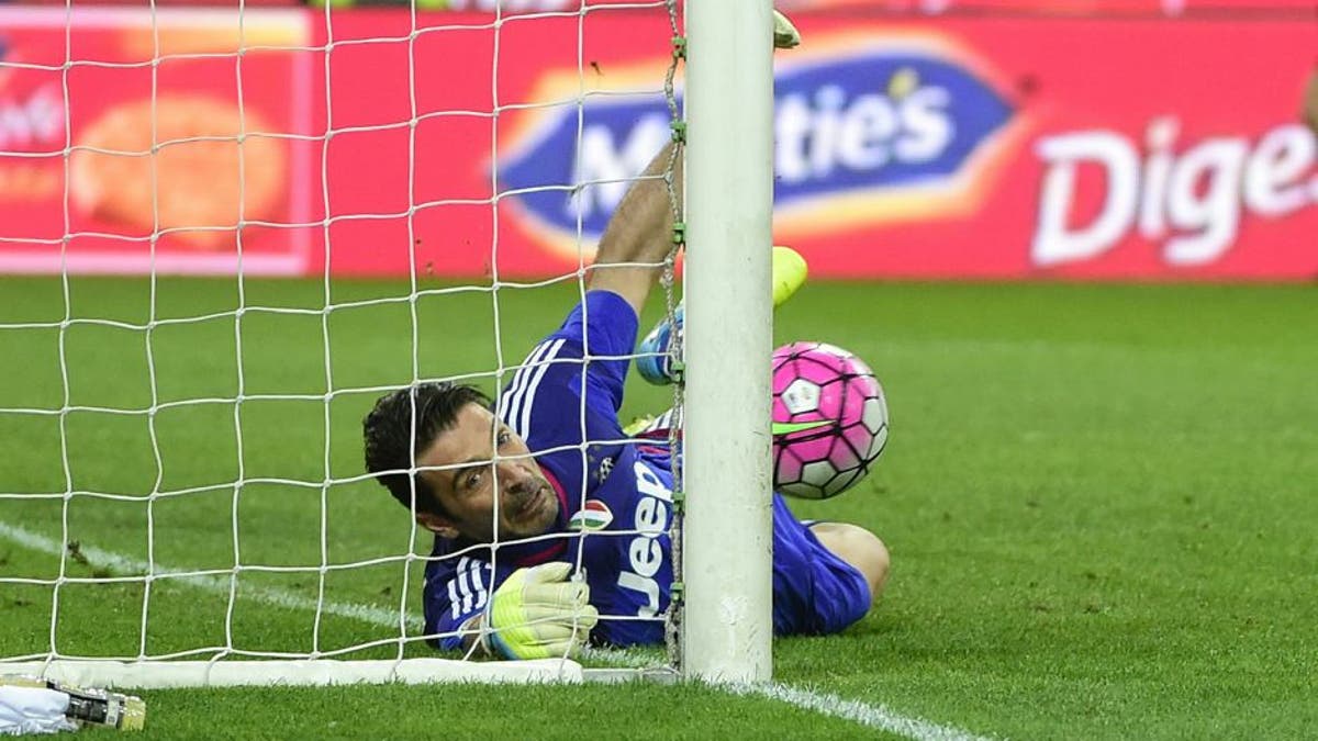 Buffon unbelievable saves