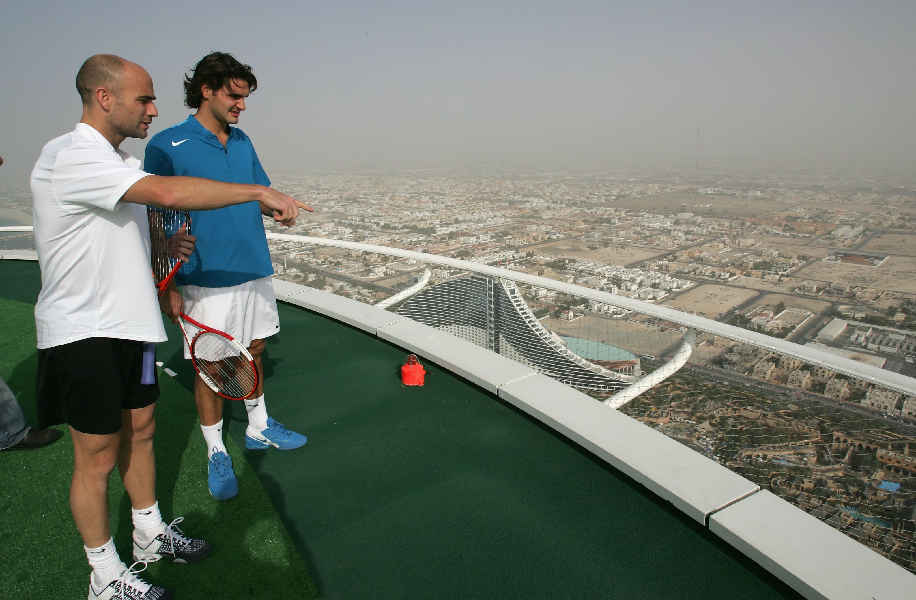 burj al arab hotel tennis court 0010