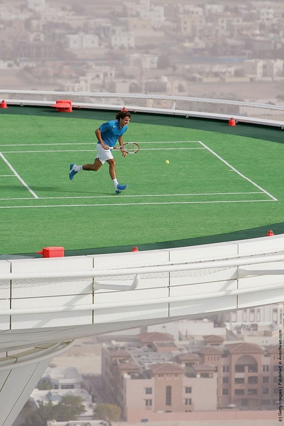 burj al arab hotel tennis court 0019