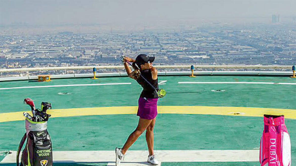 burj al arab hotel tennis court 0038