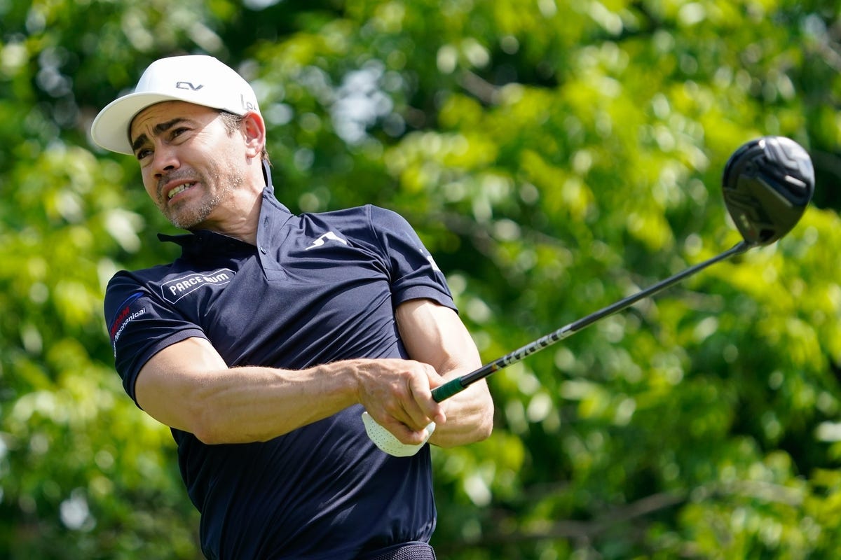 camilo villegas putting read 0040