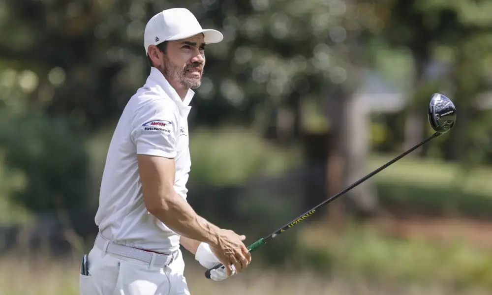 camilo villegas putting read 0048