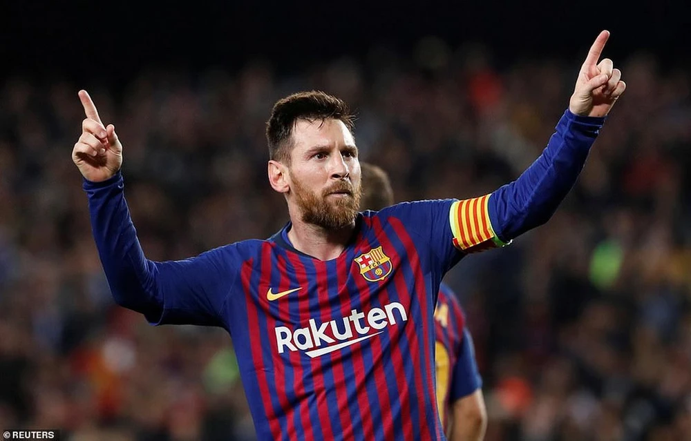 camp nou messi 0045