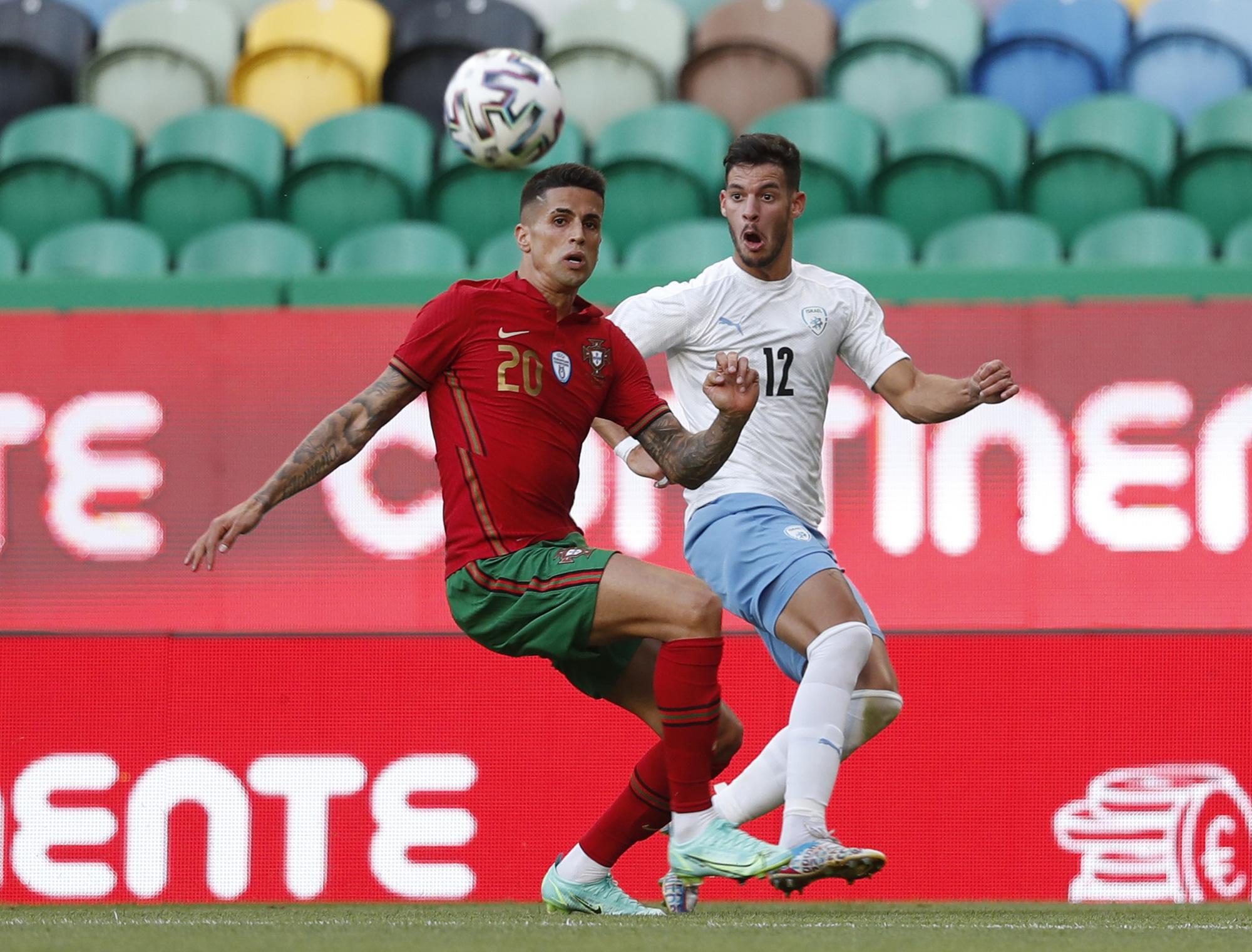 Cancelo photo 0070